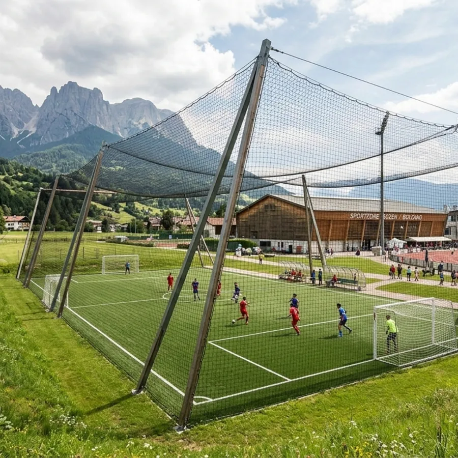 Überdachung Sportplätze